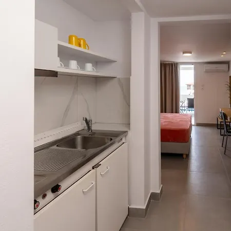 ניי פורי Bemyguest Comfort Zefyros מראה חיצוני תמונה