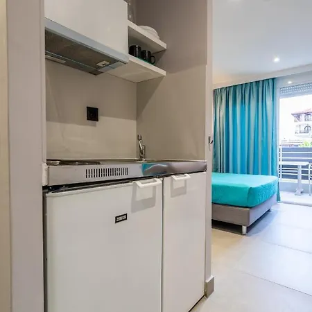 ניי פורי Bemyguest Comfort Zefyros מראה חיצוני תמונה