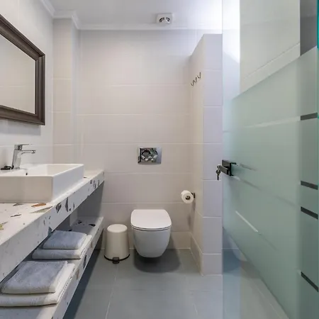 ניי פורי Bemyguest Comfort Zefyros מראה חיצוני תמונה